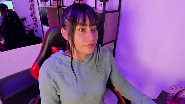 Snapshot of Dhaniela_Naugthy chatting on 14, 10, 2025 Dhaniela Naugthy online show from 14, 10, 2025