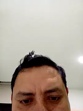 Snapshot of alejaencasa chatting on 19, 11, 2025 alejaencasa online show from 19, 11, 2025