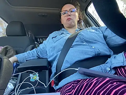 GirlSquirt online show from 19, 11, 2025