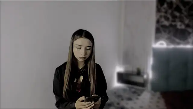 Snapshot of x_jules_ chatting on 10, 10, 2025 x jules  online show from 10, 10, 2025