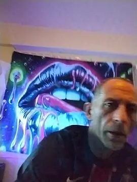 Snapshot of we_are_fucking_serious chatting on 18, 12, 2025 we are fucking serious online show from 18, 12, 2025