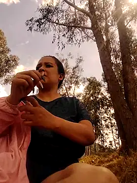 You-sexy-starr online show from 3, 12, 2025