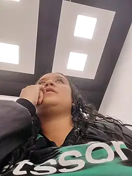 You-sexy-starr online show from 4, 2, 2026