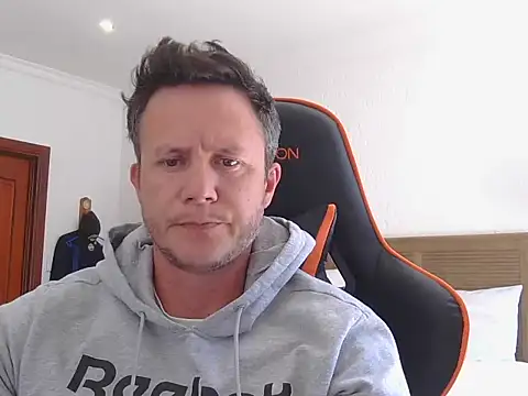 TroyDieselXXX online show from 18, 9, 2025