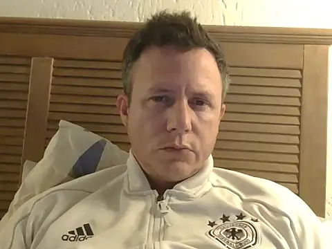 TroyDieselXXX online show from 4, 6, 2026