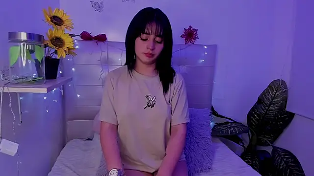 Anna Blade  online show from 13, 1, 2026