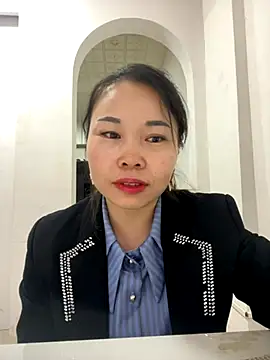 xlj4523 online show from 28, 10, 2025