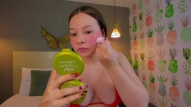 kitty sweeety  online show from 24, 11, 2025