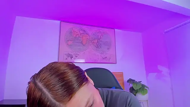 kitty sweeety  online show from 31, 3, 2026