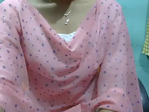 lovely soniya online show from 6, 10, 2025