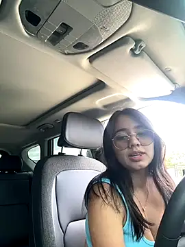 Michelle Zoe online show from 21, 9, 2025