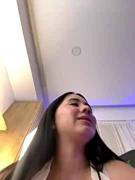 Michelle Zoe online show from 13, 11, 2025