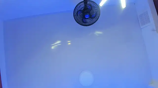 LittleeJaz online show from 15, 10, 2025