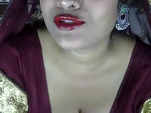 hotee bhabi online show from 18, 12, 2025