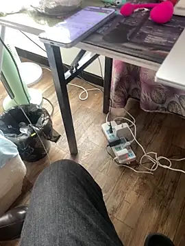 Snapshot of Azyrrgg chatting on 29, 10, 2025 Azyrrgg online show from 29, 10, 2025