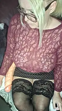 Bouncy-Bella28X online show from 3, 7, 2026