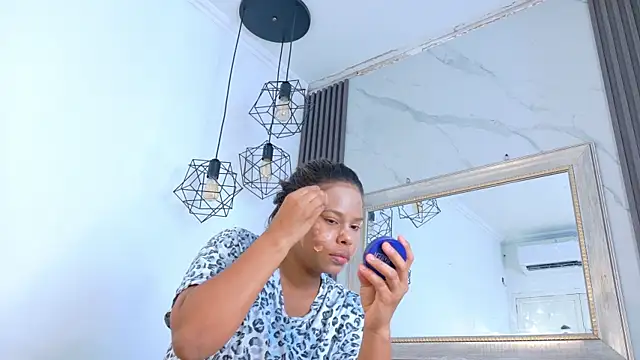 keyla mejia online show from 22, 6, 2026