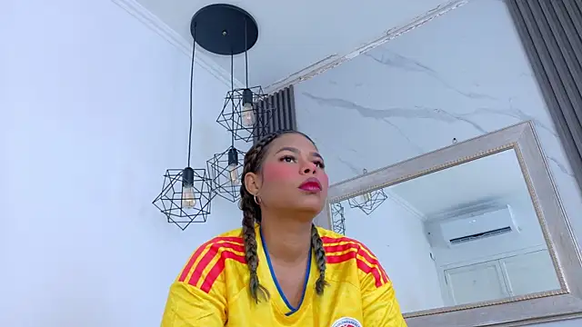 keyla mejia online show from 27, 6, 2026