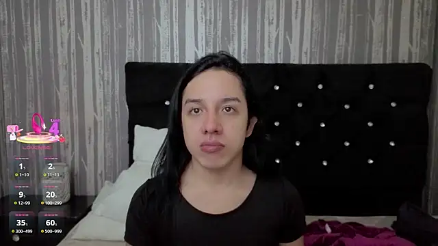 Alicee Moonn online show from 13, 7, 2026