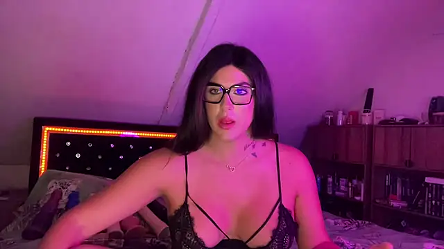 Snapshot of parisse_trans chatting on 23, 7, 2026 parisse trans online show from 23, 7, 2026