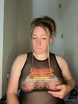 Snapshot of ChiliRoja chatting on 20, 9, 2025 ChiliRoja online show from 20, 9, 2025