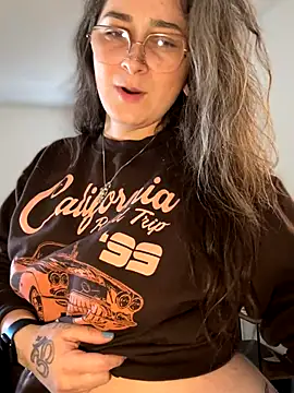 Alix Valentine online show from 14, 9, 2025