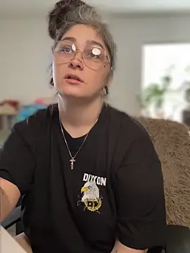 Alix Valentine online show from 9, 10, 2025