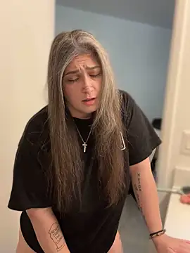 Alix Valentine online show from 4, 11, 2025