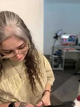 Alix Valentine online show from 13, 1, 2026