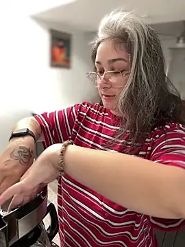 Alix Valentine online show from 21, 3, 2026