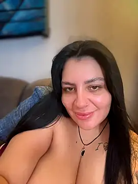 victoria amatista  online show from 24, 7, 2026