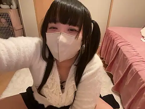 Snapshot of noel_8181_lcup chatting on 17, 4, 2026 noel 8181 lcup online show from 17, 4, 2026