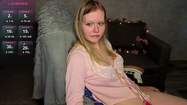 Snapshot of Wendy_228 chatting on 22, 3, 2026 Wendy 228 online show from 22, 3, 2026