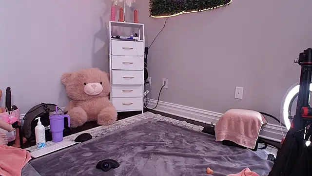 Lexibby69 online show from 9, 8, 2026