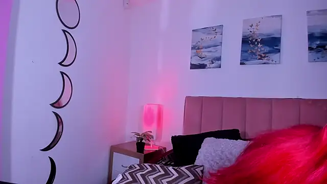 Maddy Mills online show from 6, 5, 2026