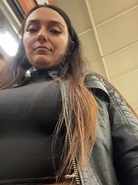 swmilena hot  online show from 28, 11, 2025