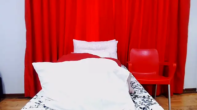 Snapshot of SexyBustyBoobs chatting on 15, 6, 2026 SexyBustyBoobs online show from 15, 6, 2026