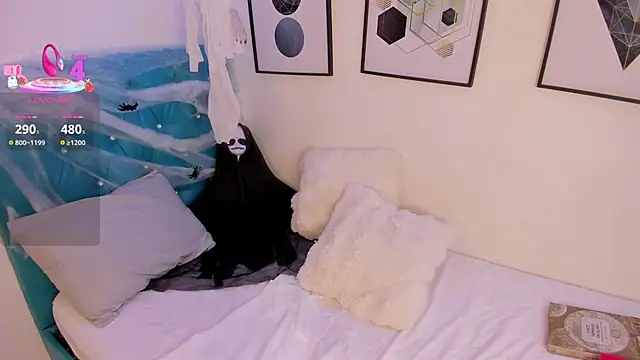 nyralux online show from 11, 10, 2025