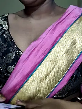 Snapshot of Hotty_Sonali chatting on 13, 9, 2025 Hotty Sonali online show from 13, 9, 2025