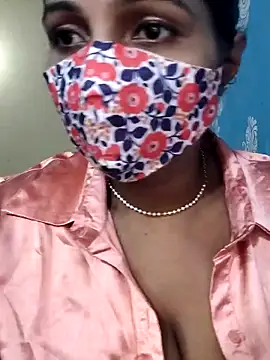 Snapshot of Hotty_Sonali chatting on 6, 10, 2025 Hotty Sonali online show from 6, 10, 2025