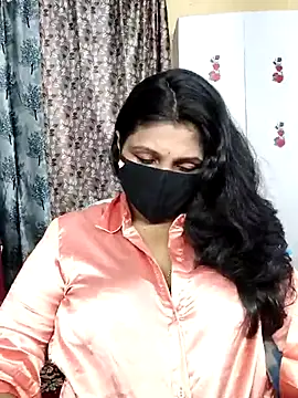 Hotty Sonali online show from 5, 5, 2026
