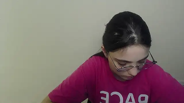 Snapshot of Sun_Shine__ chatting on 27, 6, 2026 Sun Shine online show from 27, 6, 2026