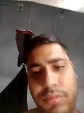 Snapshot of Desirock001 chatting on 7, 10, 2025 Desirock001 online show from 7, 10, 2025