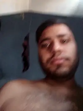 Snapshot of Desirock001 chatting on 14, 10, 2025 Desirock001 online show from 14, 10, 2025