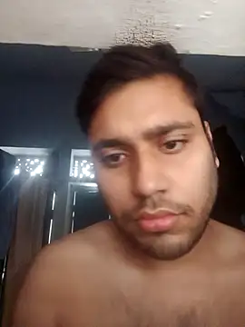 Snapshot of Desirock001 chatting on 29, 10, 2025 Desirock001 online show from 29, 10, 2025