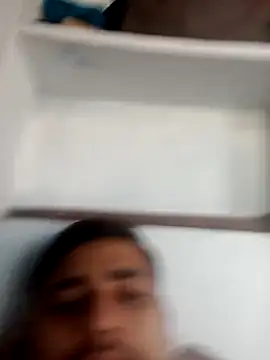 Snapshot of Desirock001 chatting on 5, 11, 2025 Desirock001 online show from 5, 11, 2025