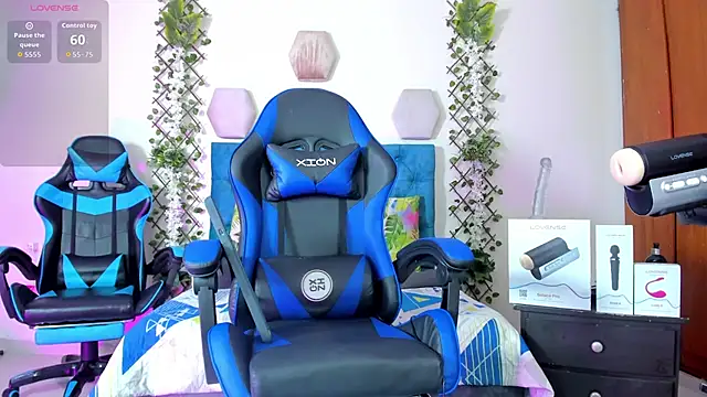 Snapshot of _taylor_black chatting on 30, 9, 2025 taylor black online show from 30, 9, 2025