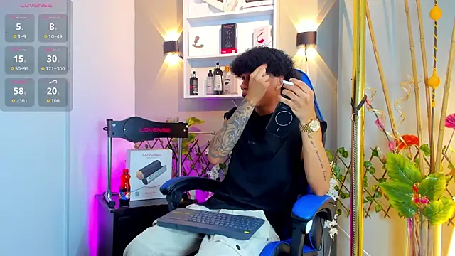  taylor black online show from 23, 7, 2026