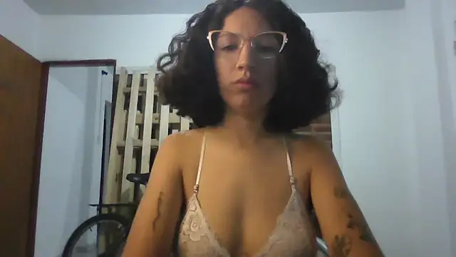 loliporomero online show from 17, 12, 2025