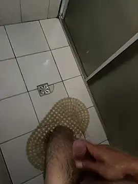 thomasllucas online show from 11, 3, 2026